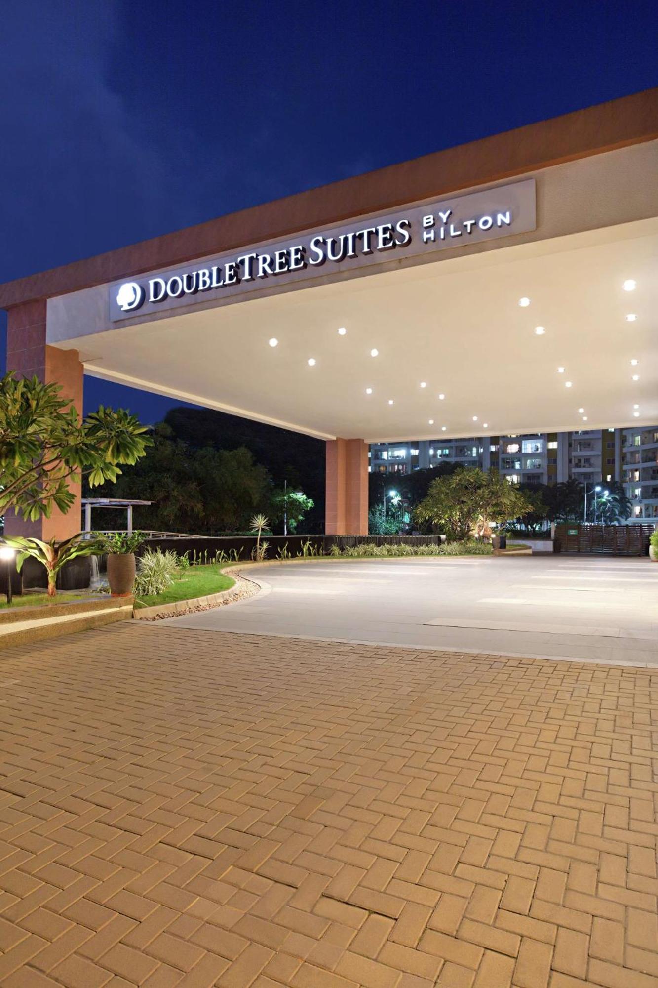 Doubletree Suites By Hilton Bengaluru Outer Ring Road Exterior photo