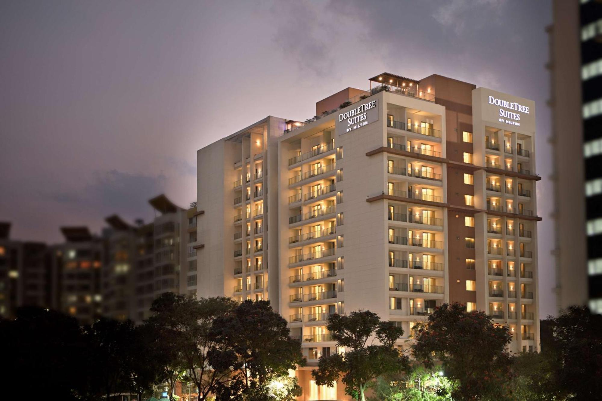 Doubletree Suites By Hilton Bengaluru Outer Ring Road Exterior photo